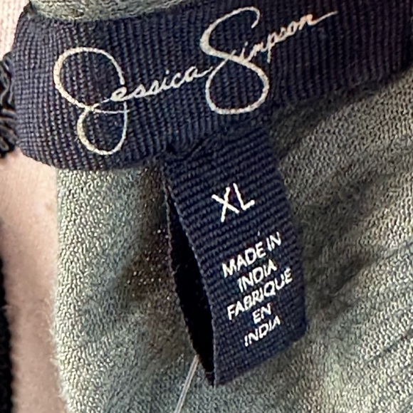 Jessica Simpson Long Sleeve Spaghetti Strap Drop Shoulder Blouse - Green - XL - Picture 5 of 9